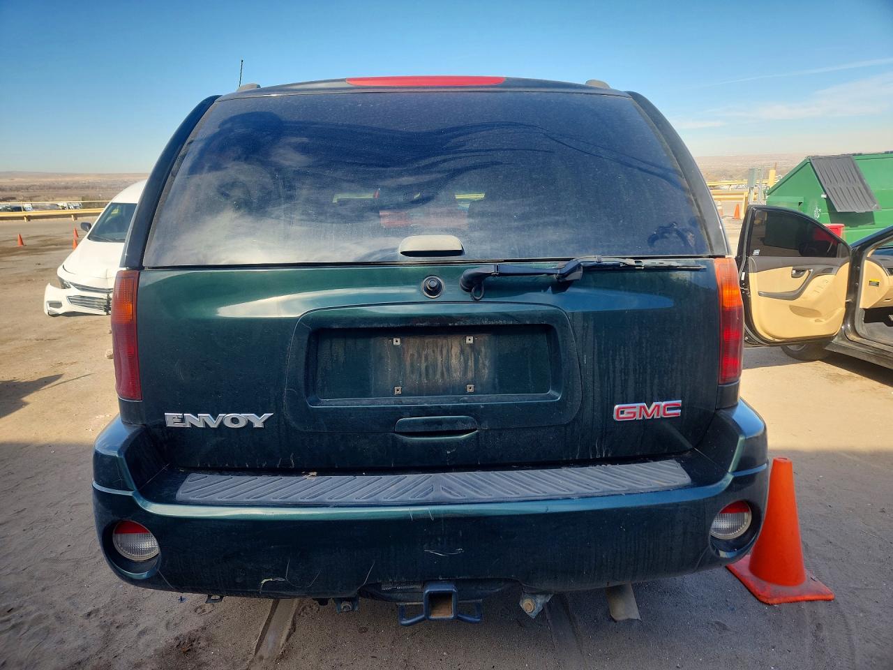 2003 GMC ENVOY photo 6