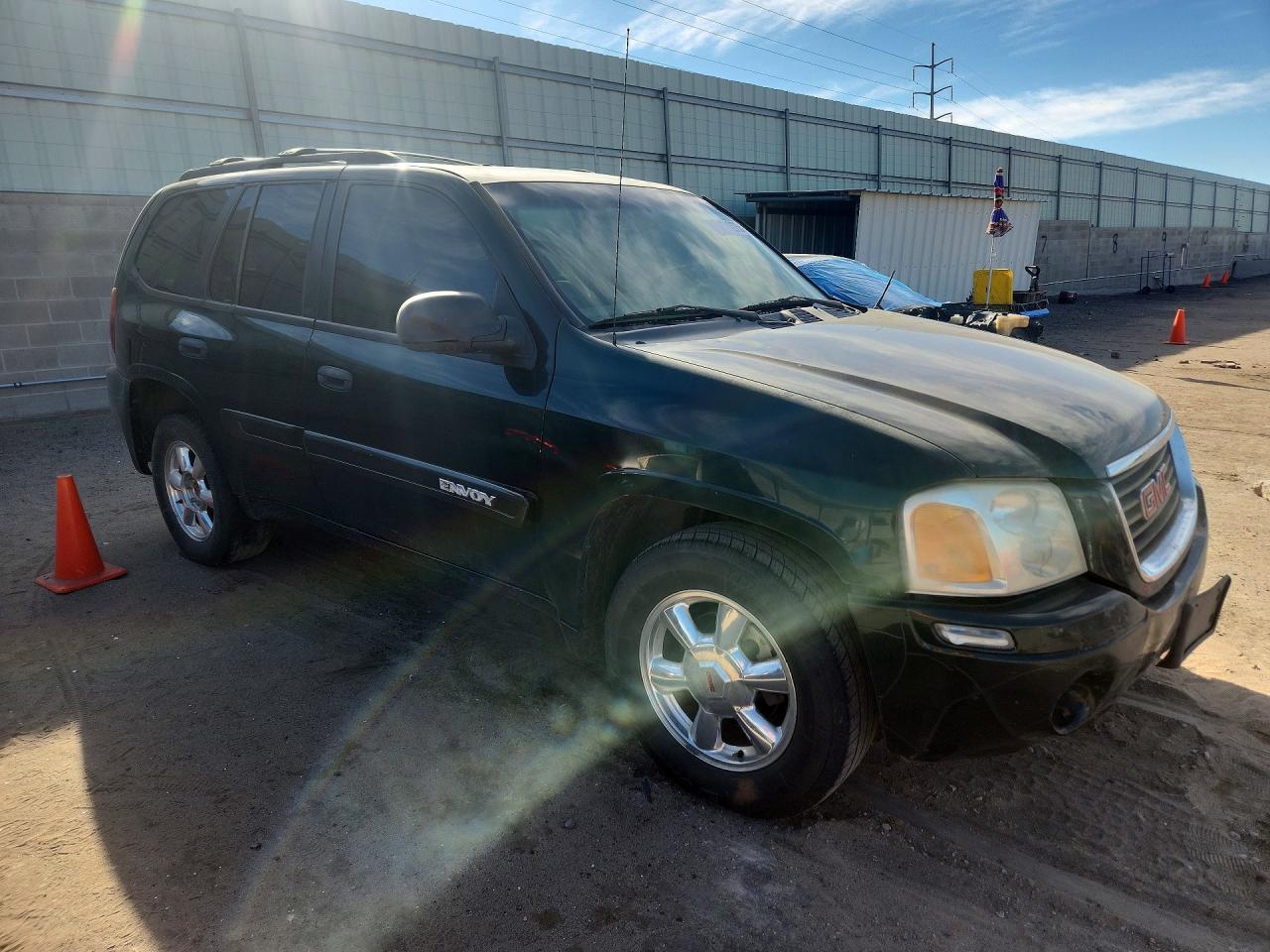 2003 GMC ENVOY photo 4