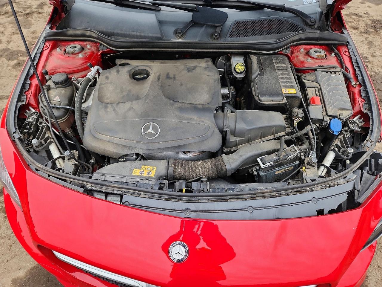2016 MERCEDES-BENZ CLA 250 photo 11