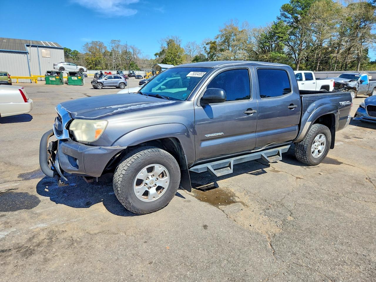 2013 TOYOTA TACOMA