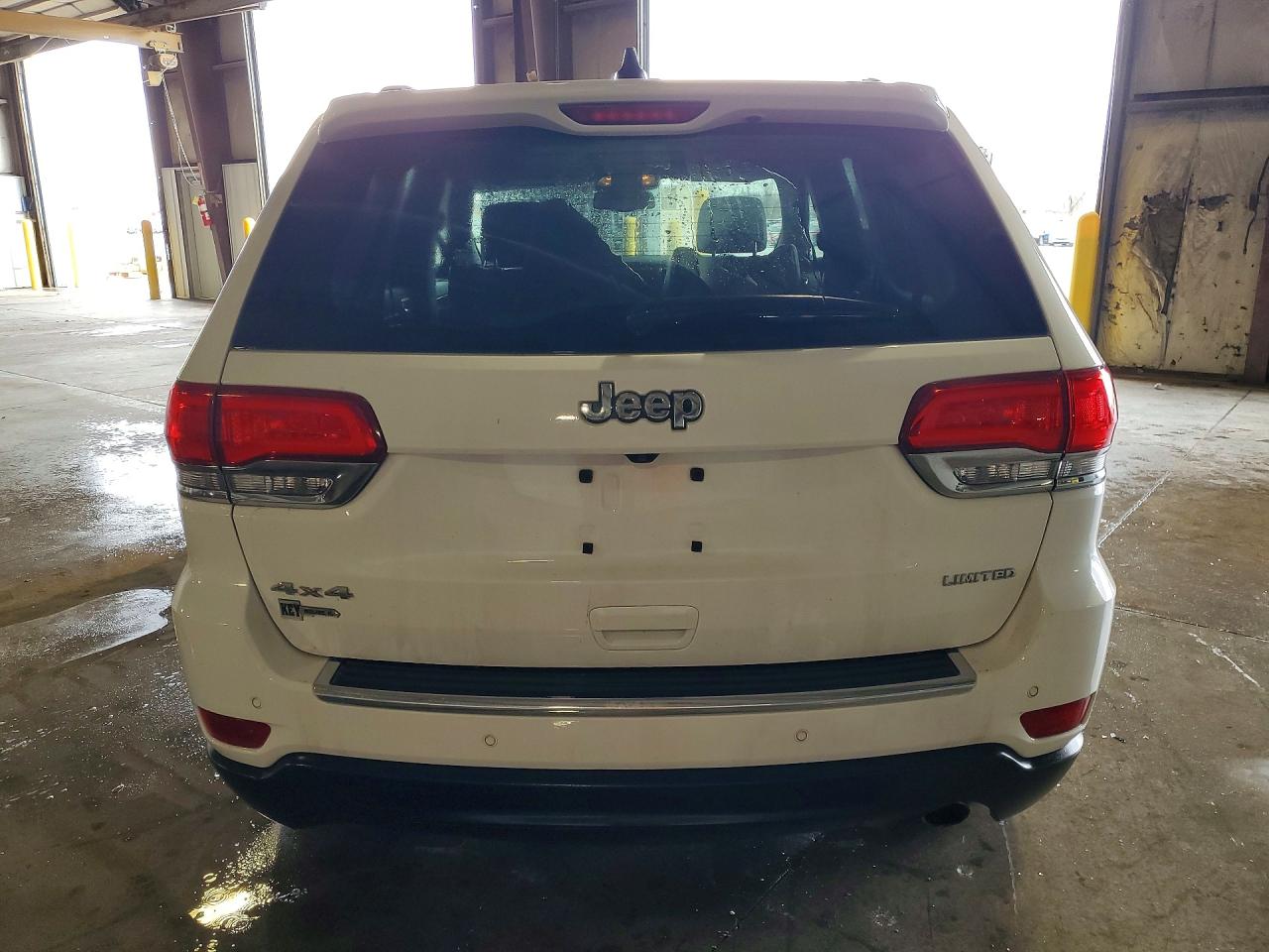 2015 JEEP GRAND CHEROKEE LIMITED photo 11