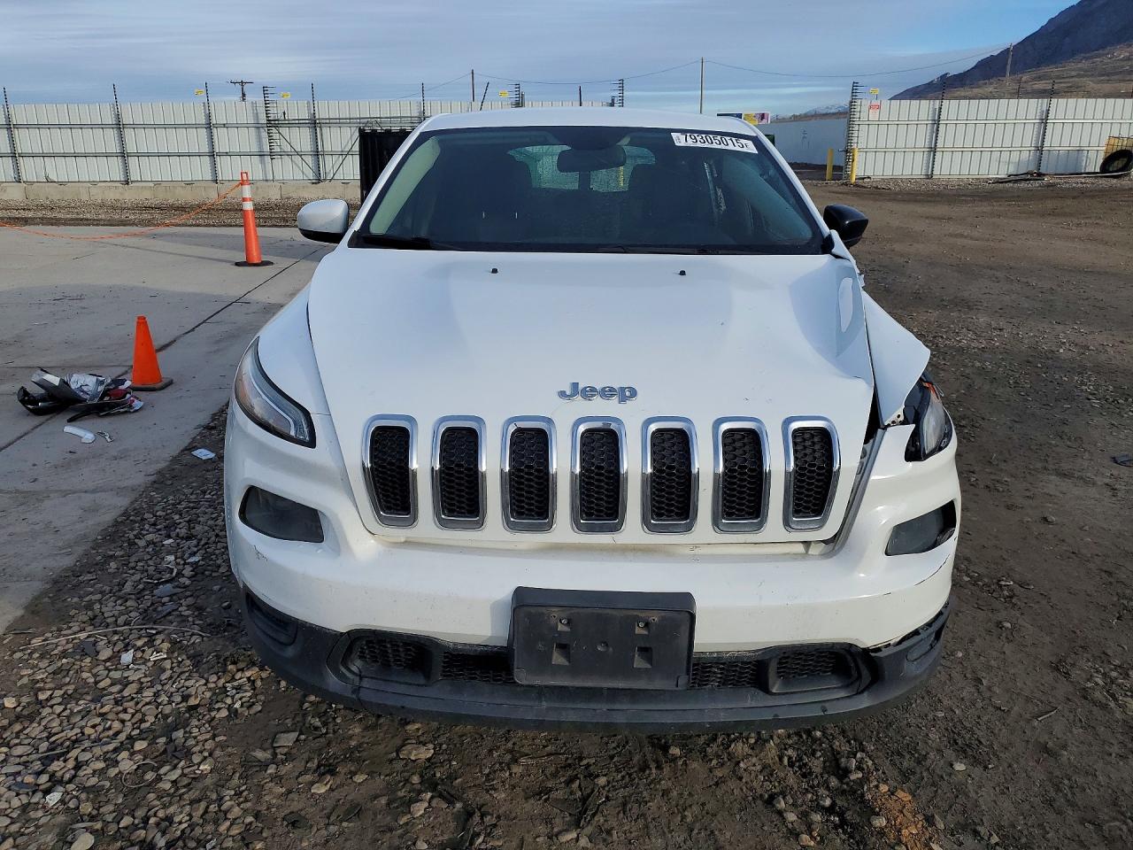 2015 JEEP CHEROKEE SPORT photo 13