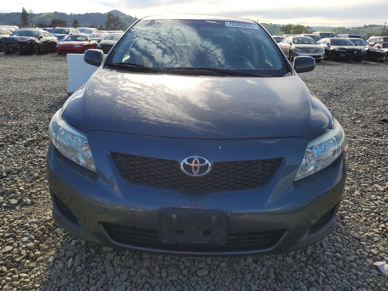 2009 TOYOTA COROLLA LE photo 9