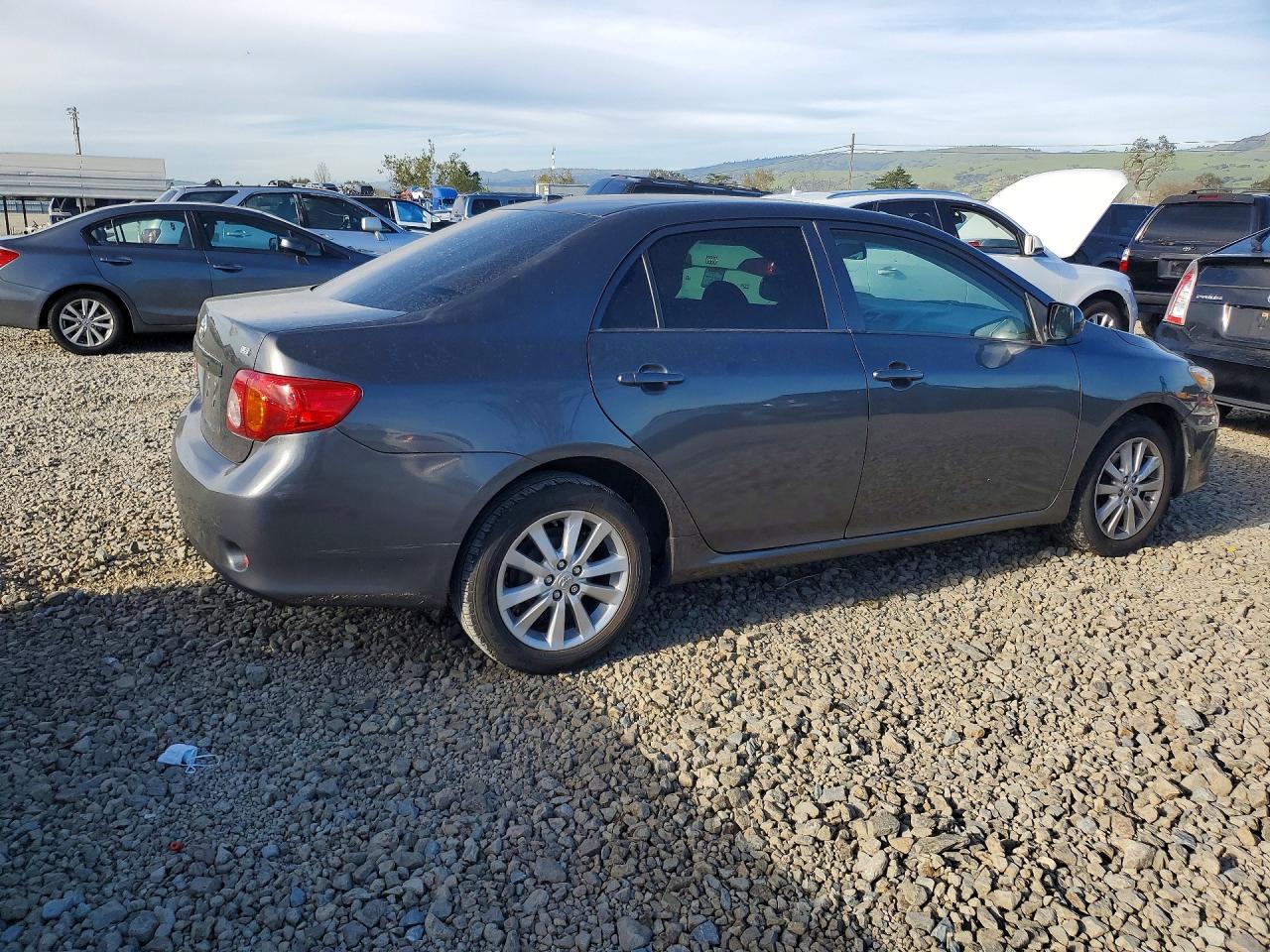 2009 TOYOTA COROLLA LE photo 5