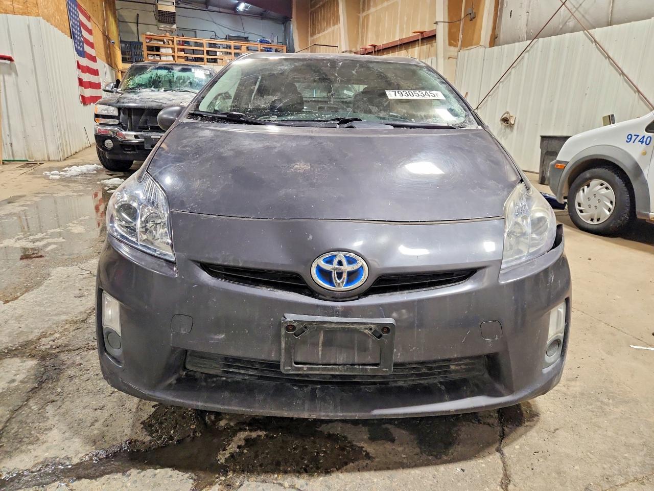 2010 TOYOTA PRIUS II photo 9