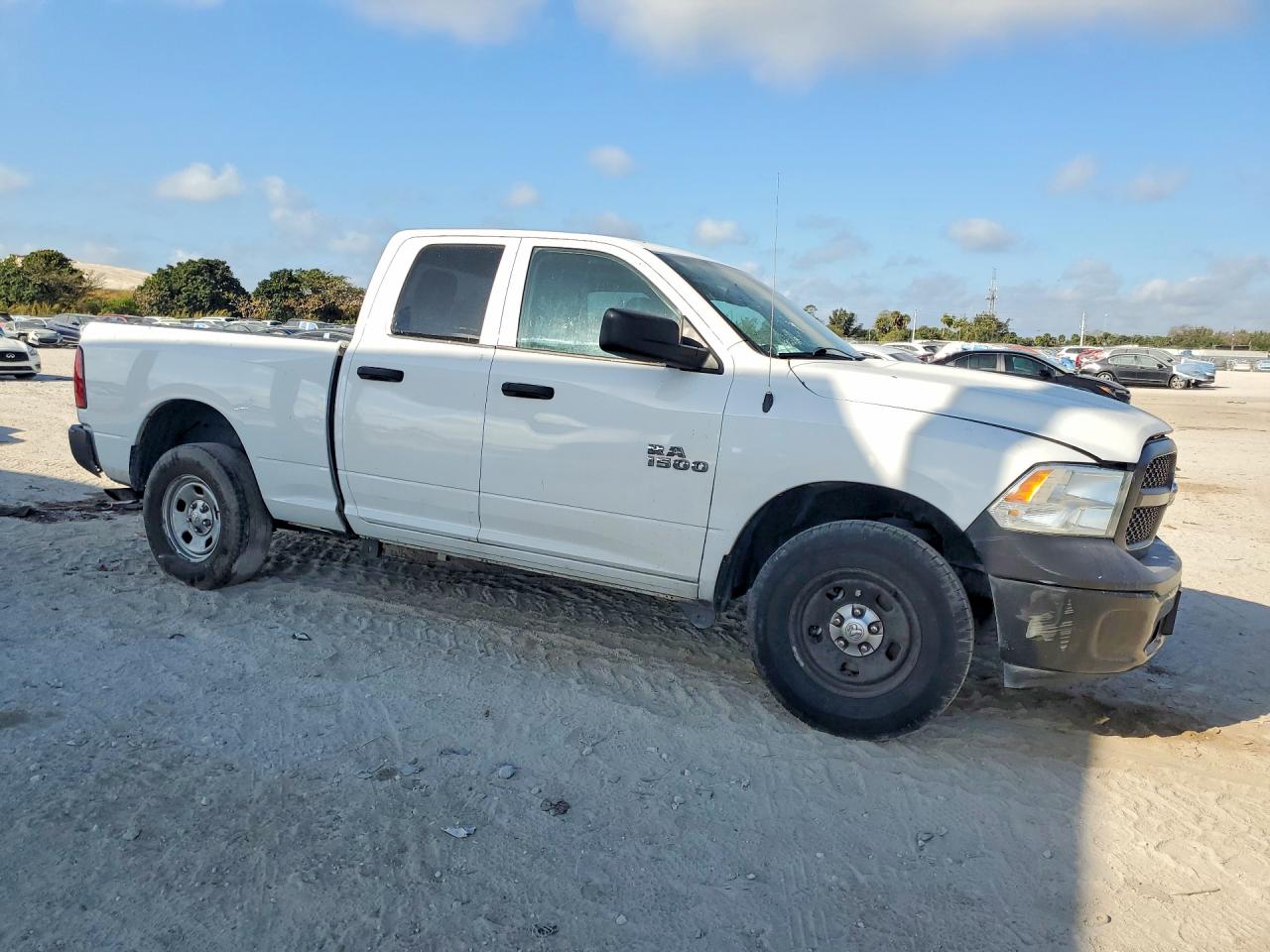 2018 RAM 1500 ST photo 7