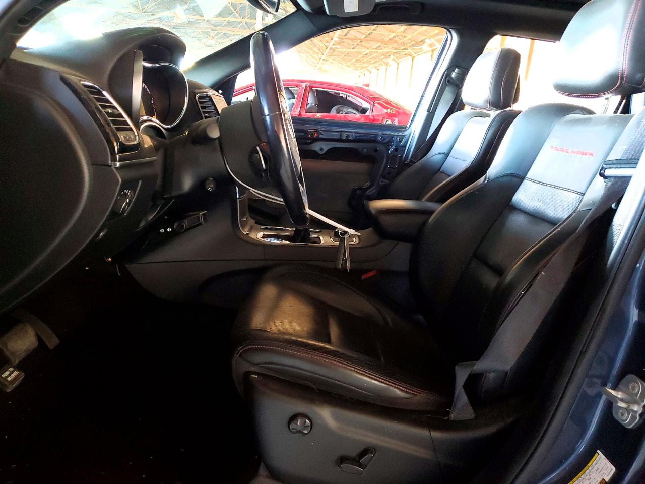 2020 JEEP GRAND CHEROKEE TRAILHAWK photo 13