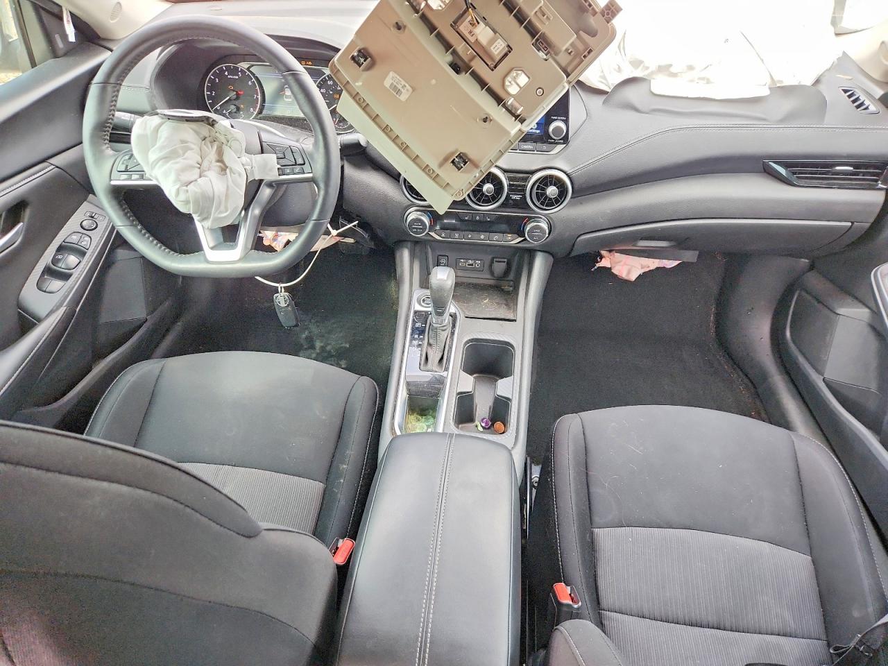 2024 NISSAN SENTRA SV photo 15
