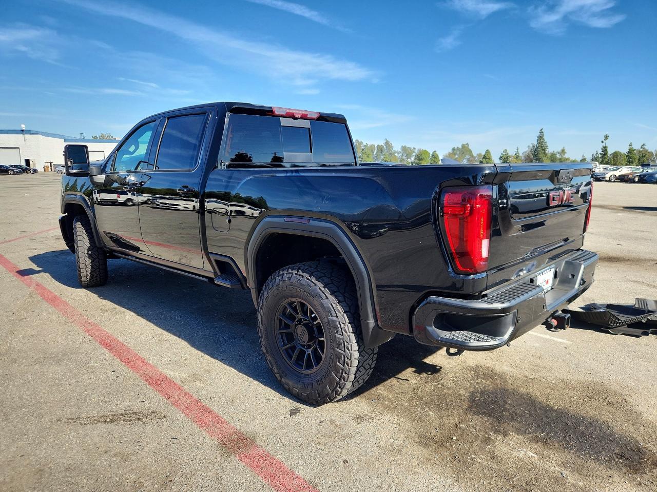 2021 GMC SIERRA K2500 AT4 photo 4