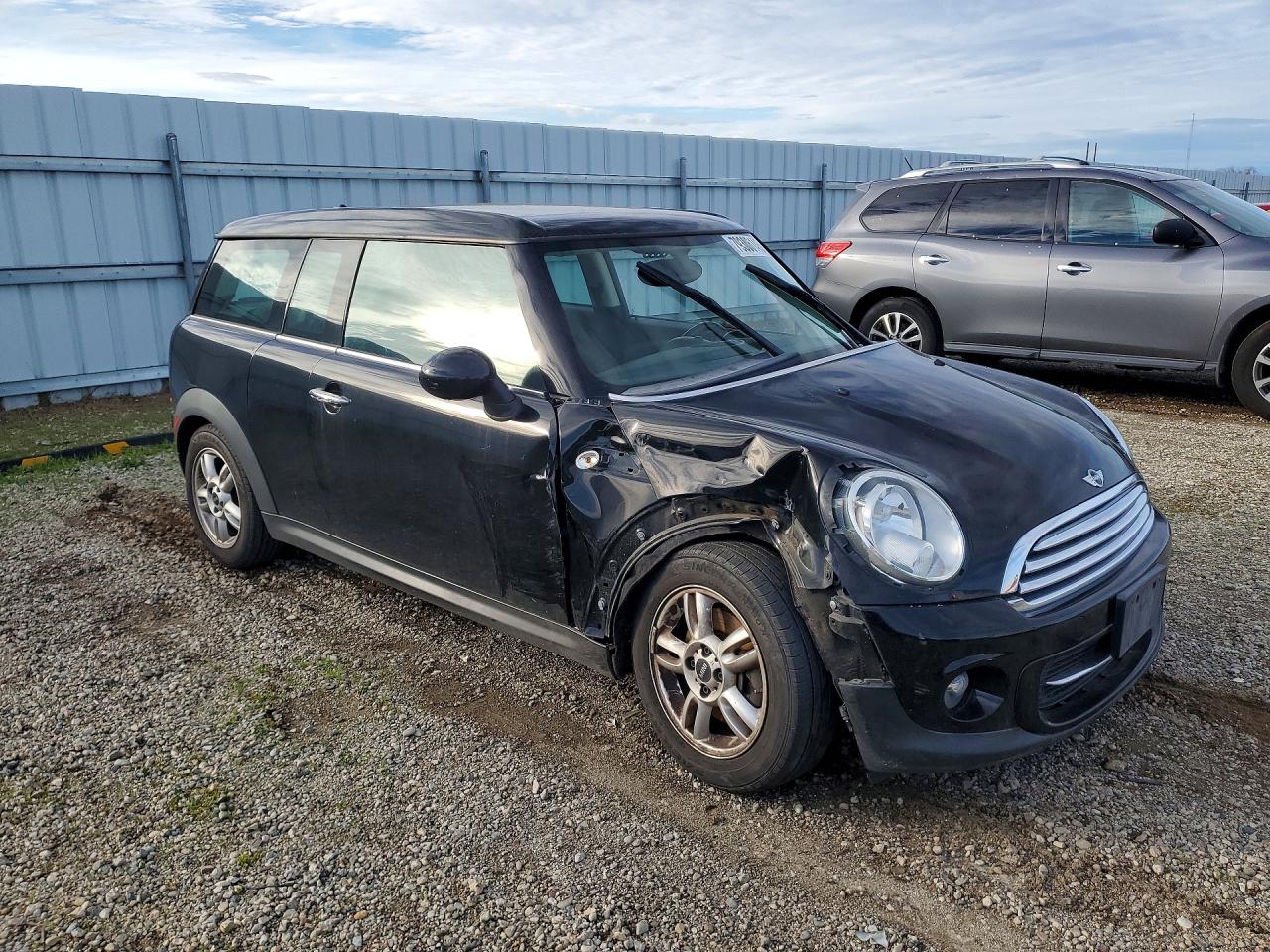 2012 MINI COOPER CLUBMAN photo 4
