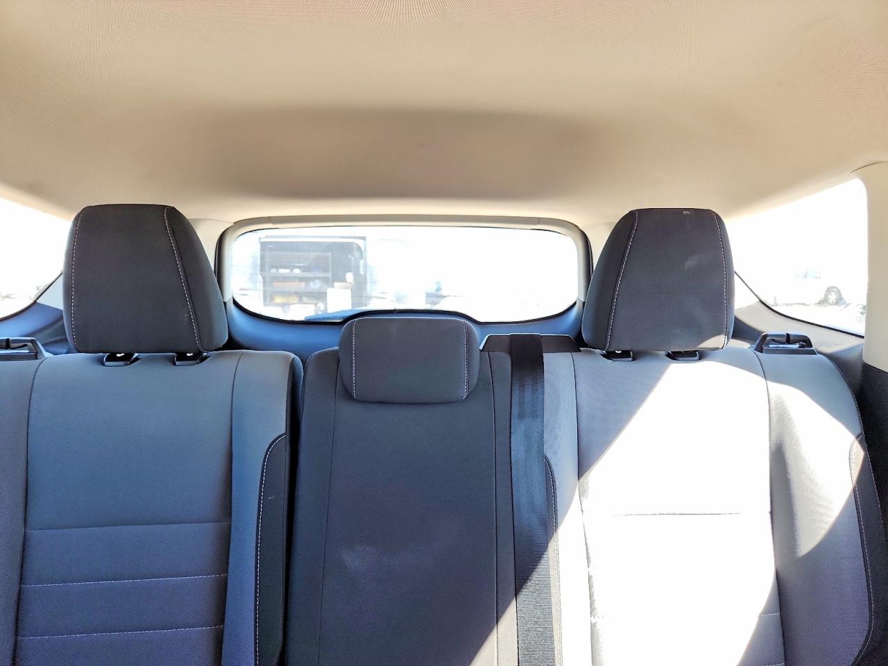 2017 FORD ESCAPE S photo 10
