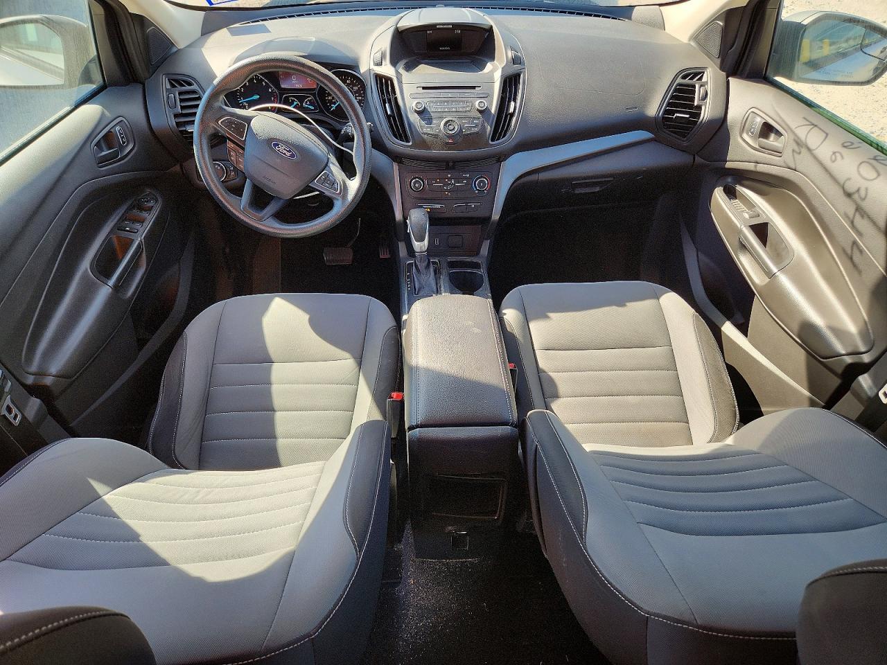 2017 FORD ESCAPE S photo 8