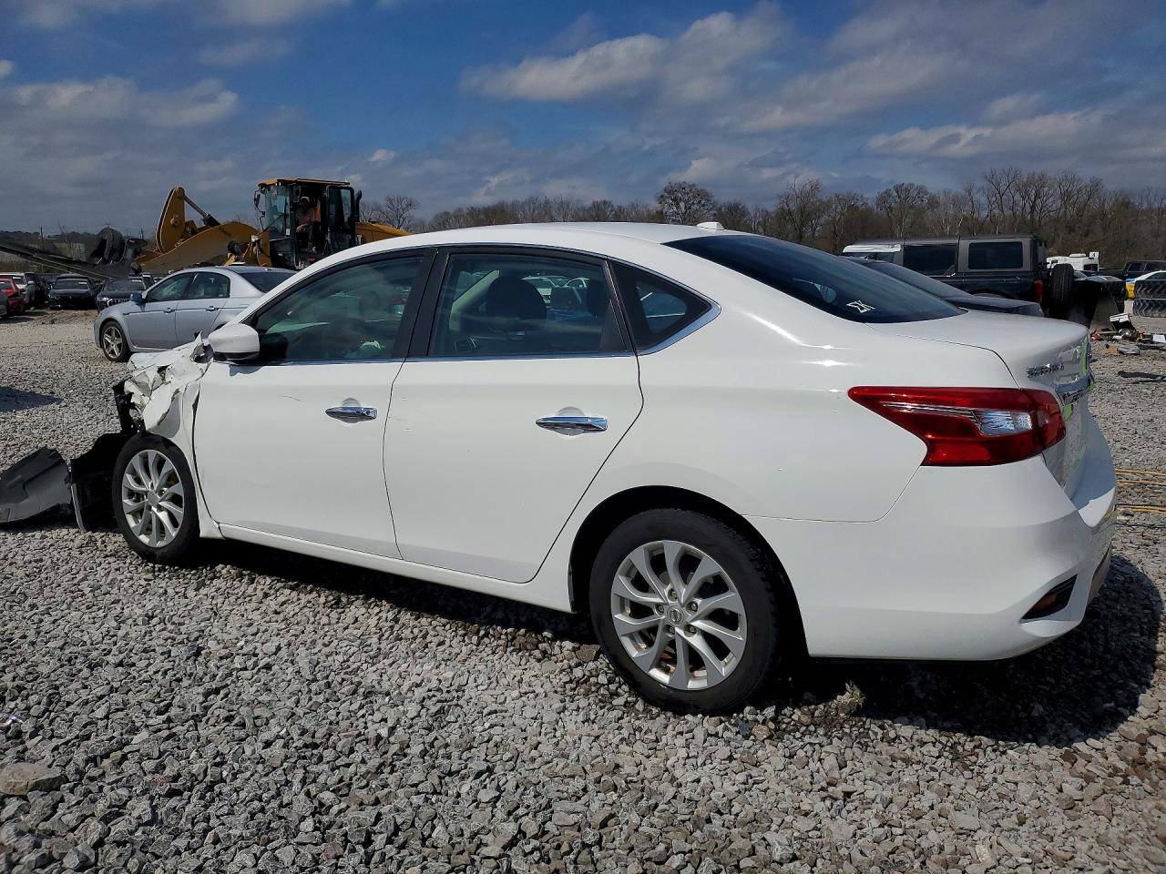 2019 NISSAN SENTRA SV photo 2