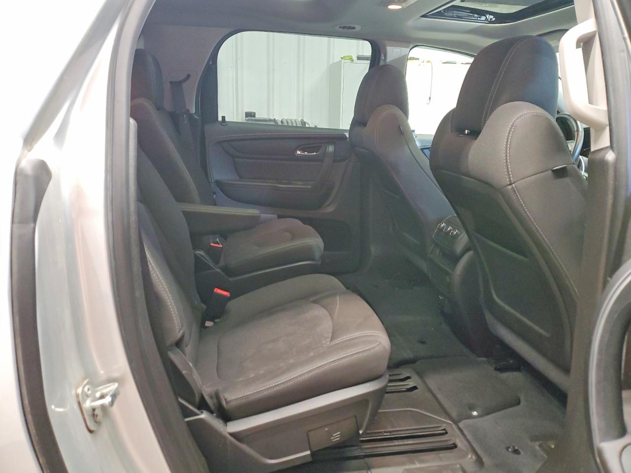 2016 GMC ACADIA SLE photo 11