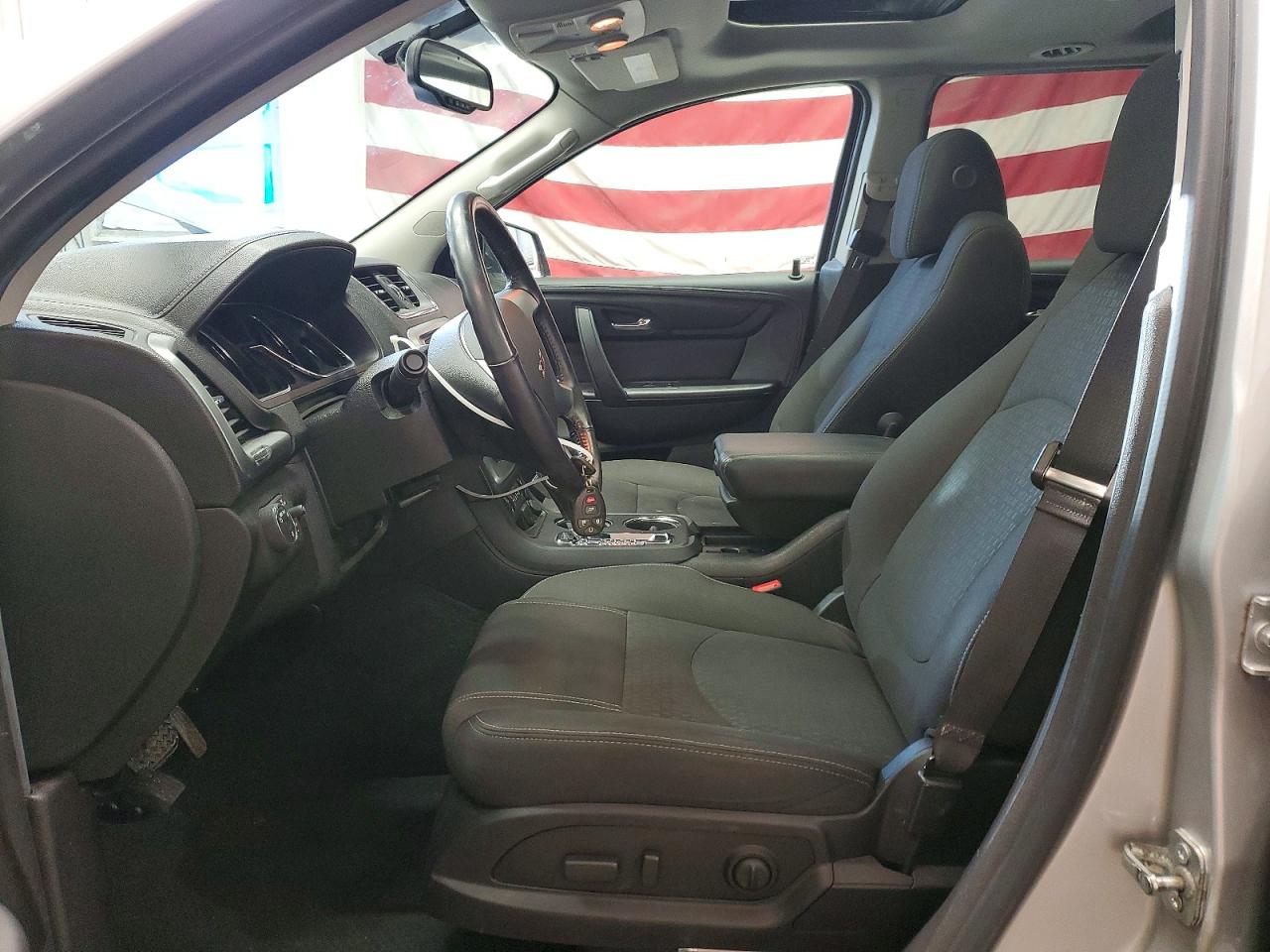 2016 GMC ACADIA SLE photo 7