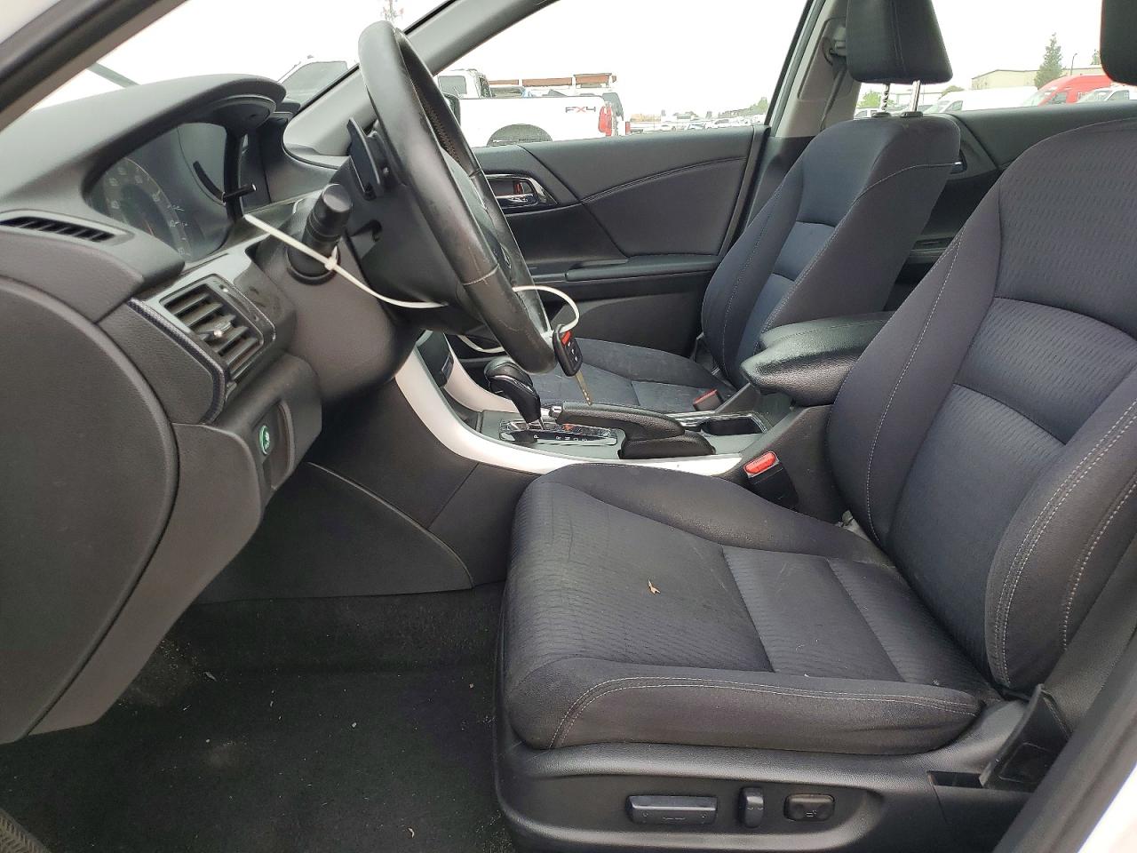 2015 HONDA ACCORD SPORT photo 19