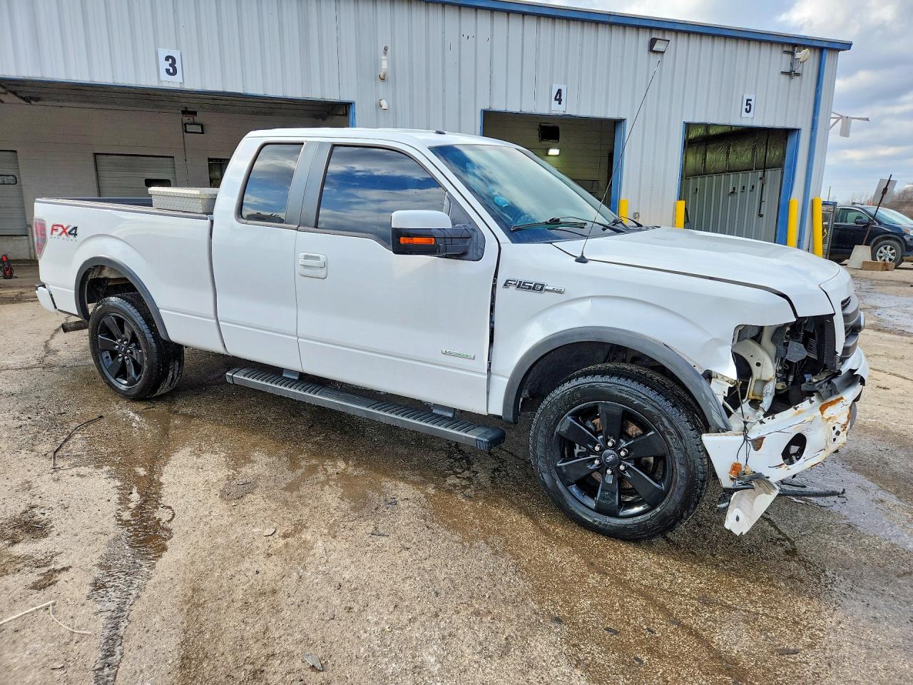 2013 FORD F150 SUPER CAB photo 4