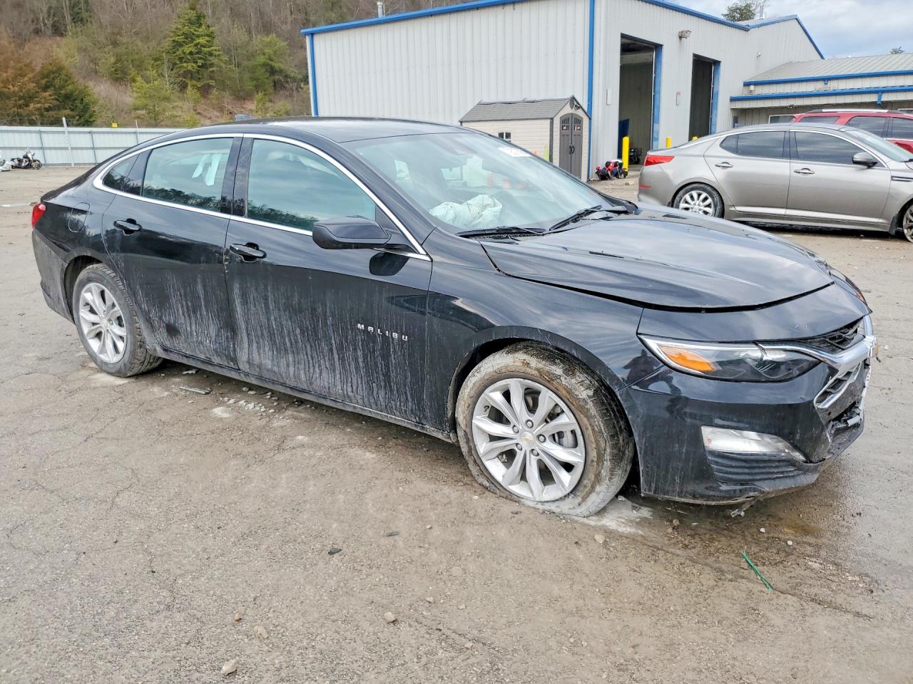 2024 CHEVROLET MALIBU LT photo 4