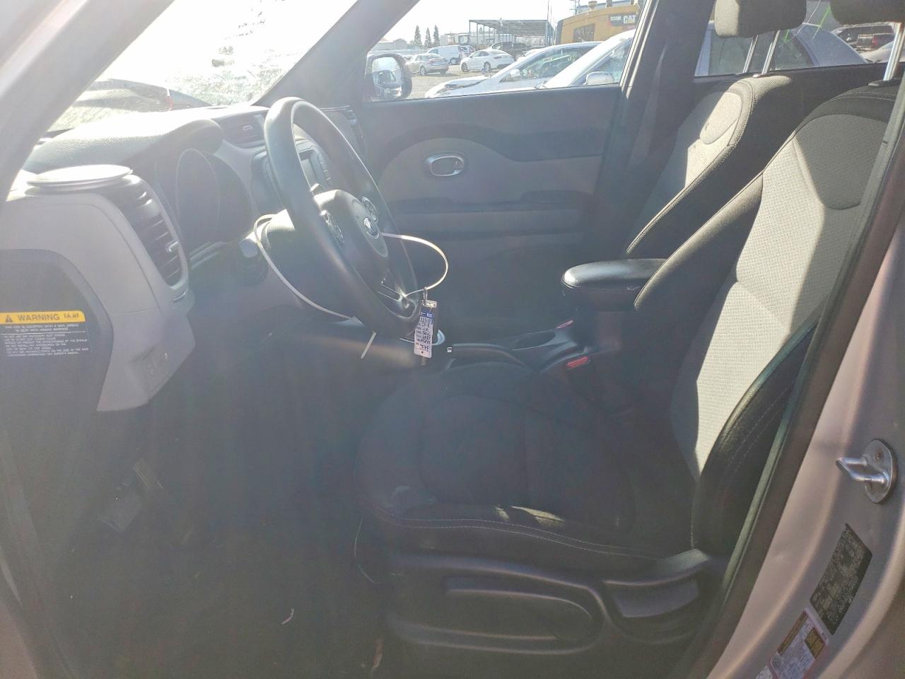 2018 KIA SOUL + photo 19