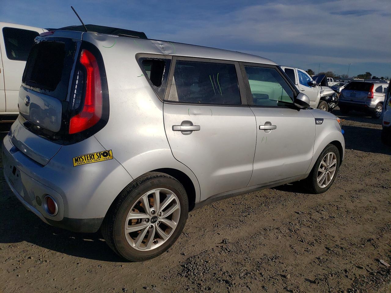 2018 KIA SOUL + photo 7