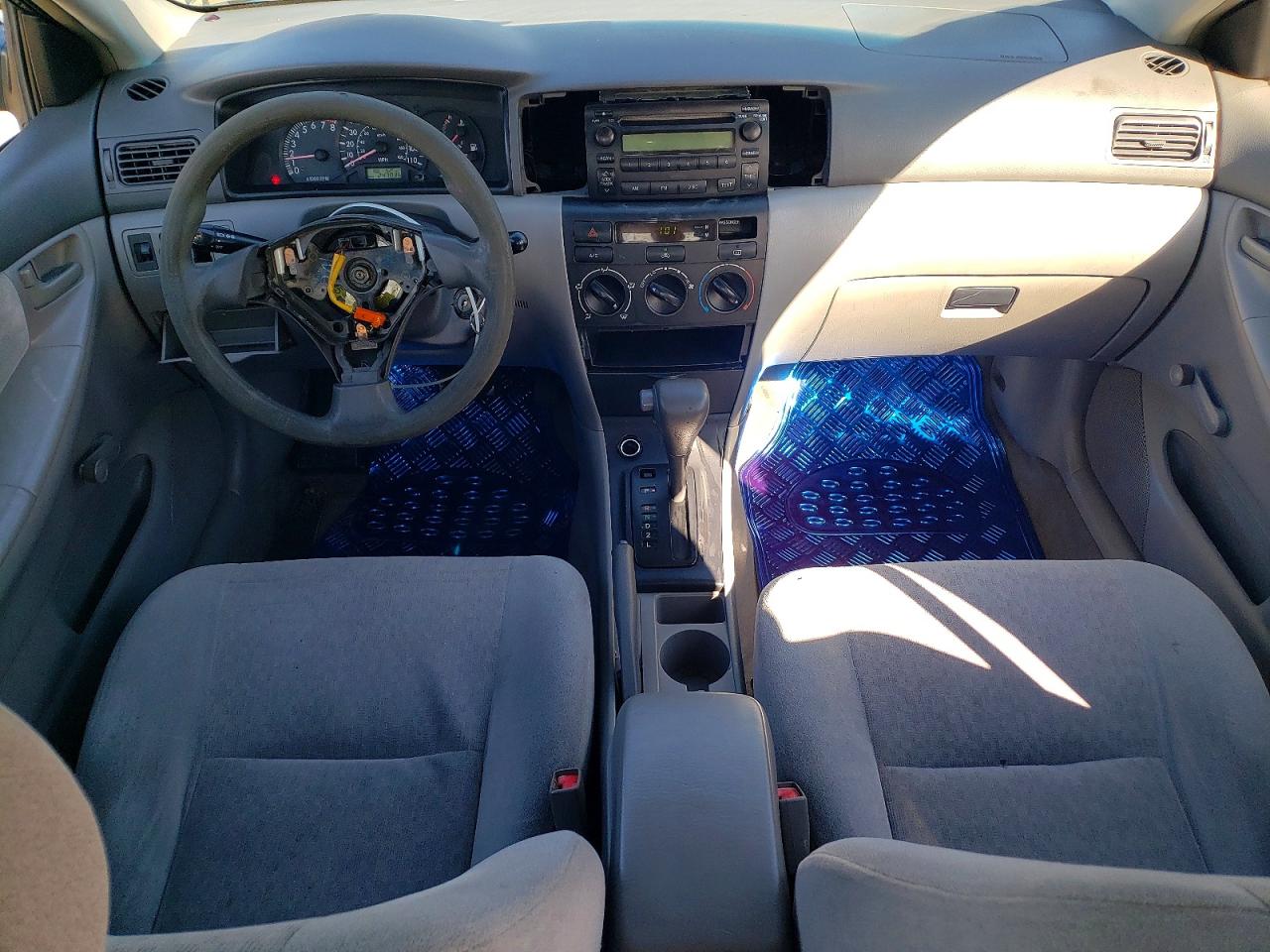 2003 TOYOTA COROLLA CE photo 8