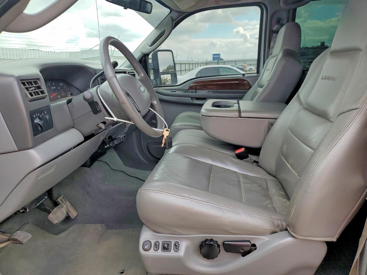2004 FORD F250 SUPER DUTY photo 13
