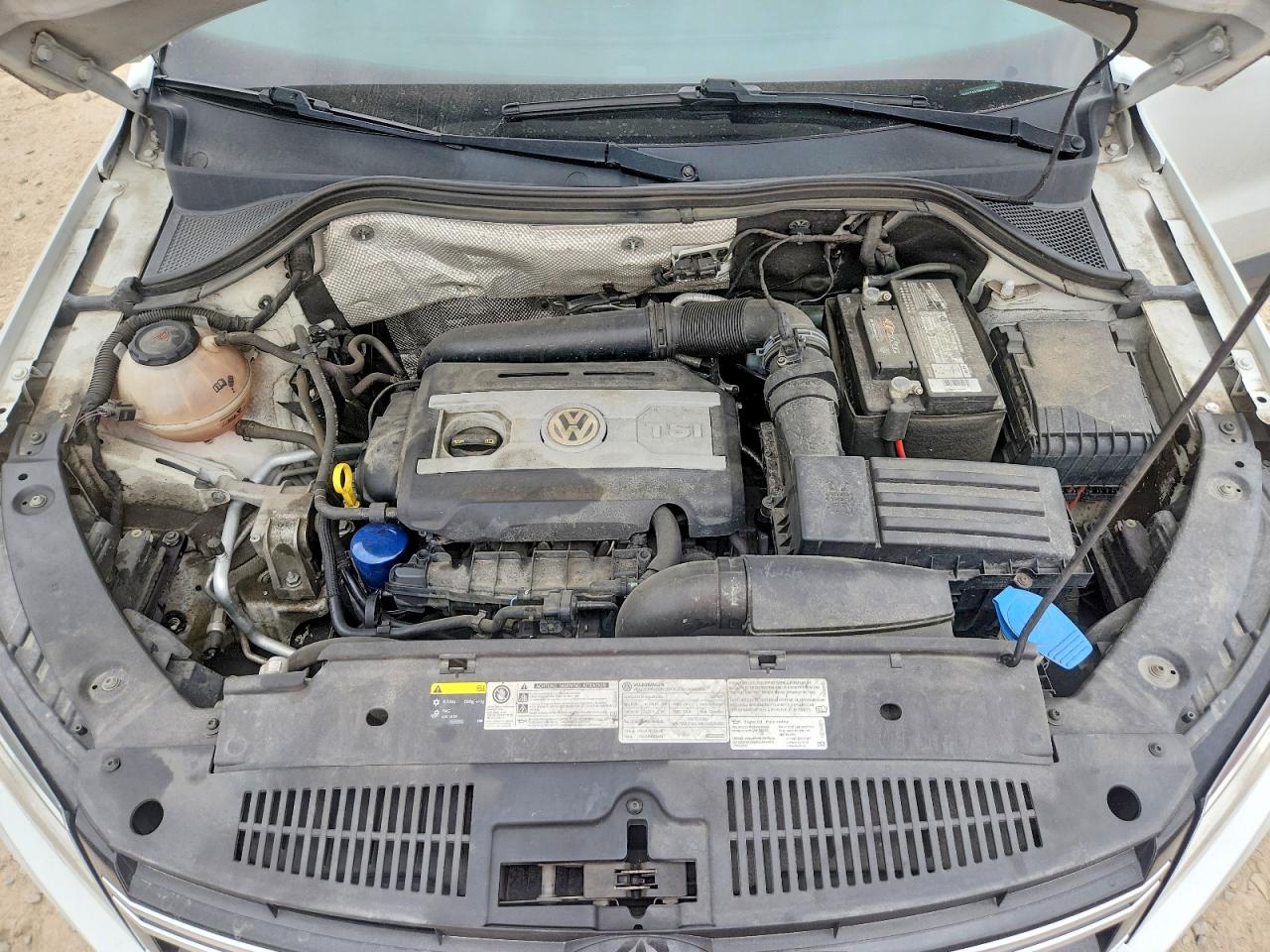 2017 VOLKSWAGEN TIGUAN S photo 34