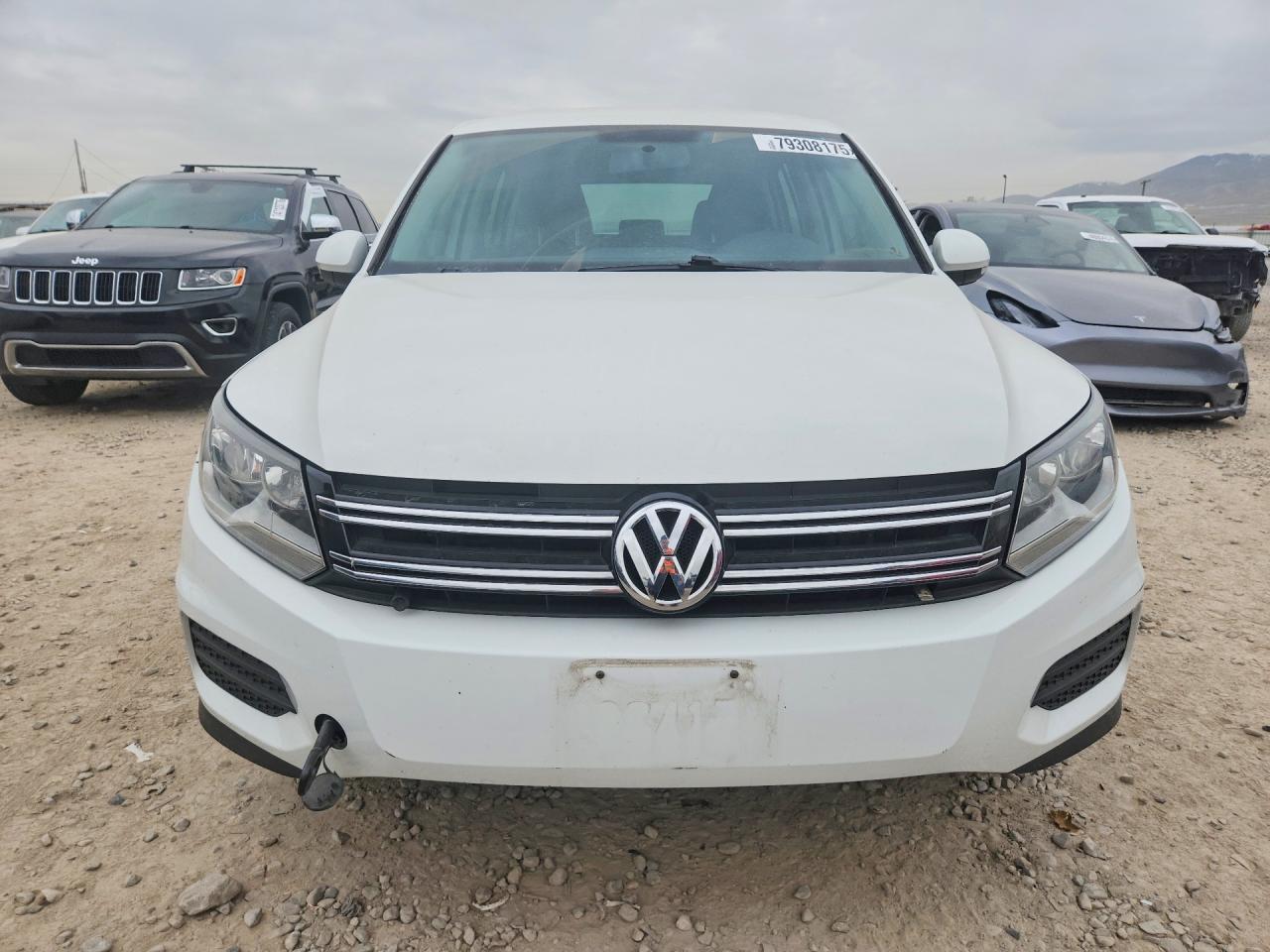 2017 VOLKSWAGEN TIGUAN S photo 13