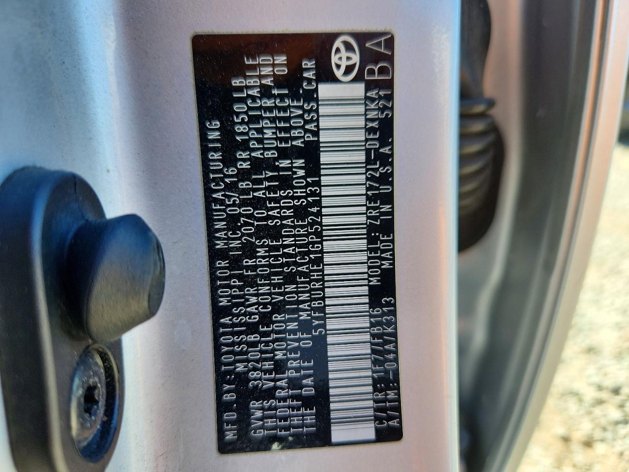 2016 TOYOTA COROLLA LE photo 12