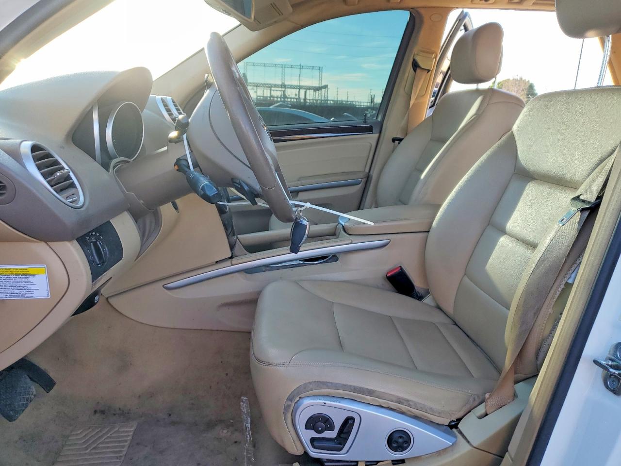 2011 MERCEDES-BENZ ML 350 photo 7