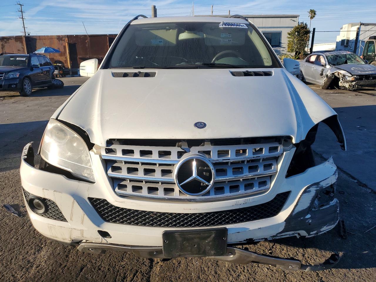 2011 MERCEDES-BENZ ML 350 photo 5