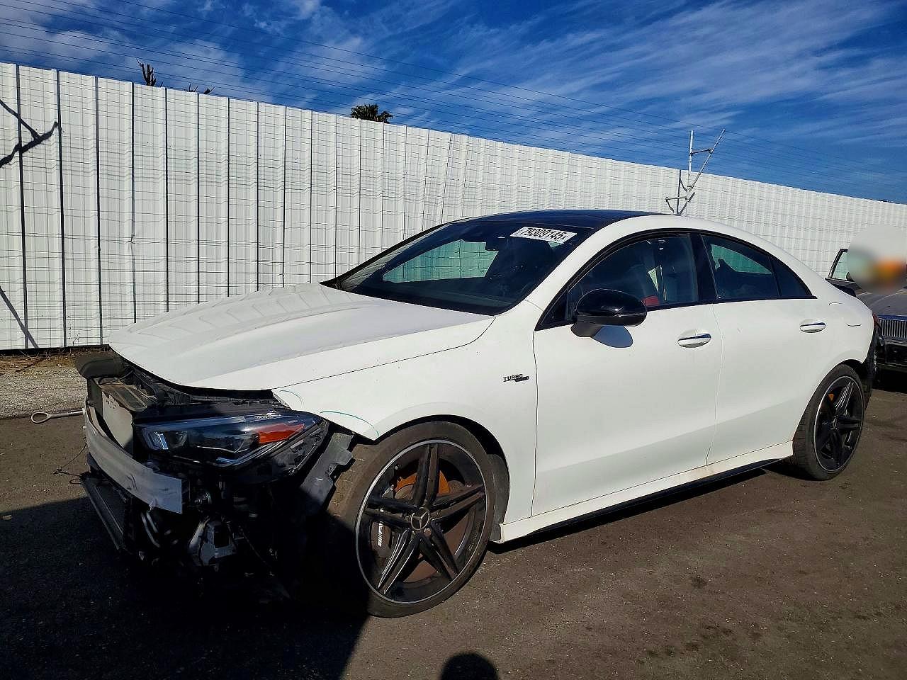 2022 MERCEDES-BENZ CLA