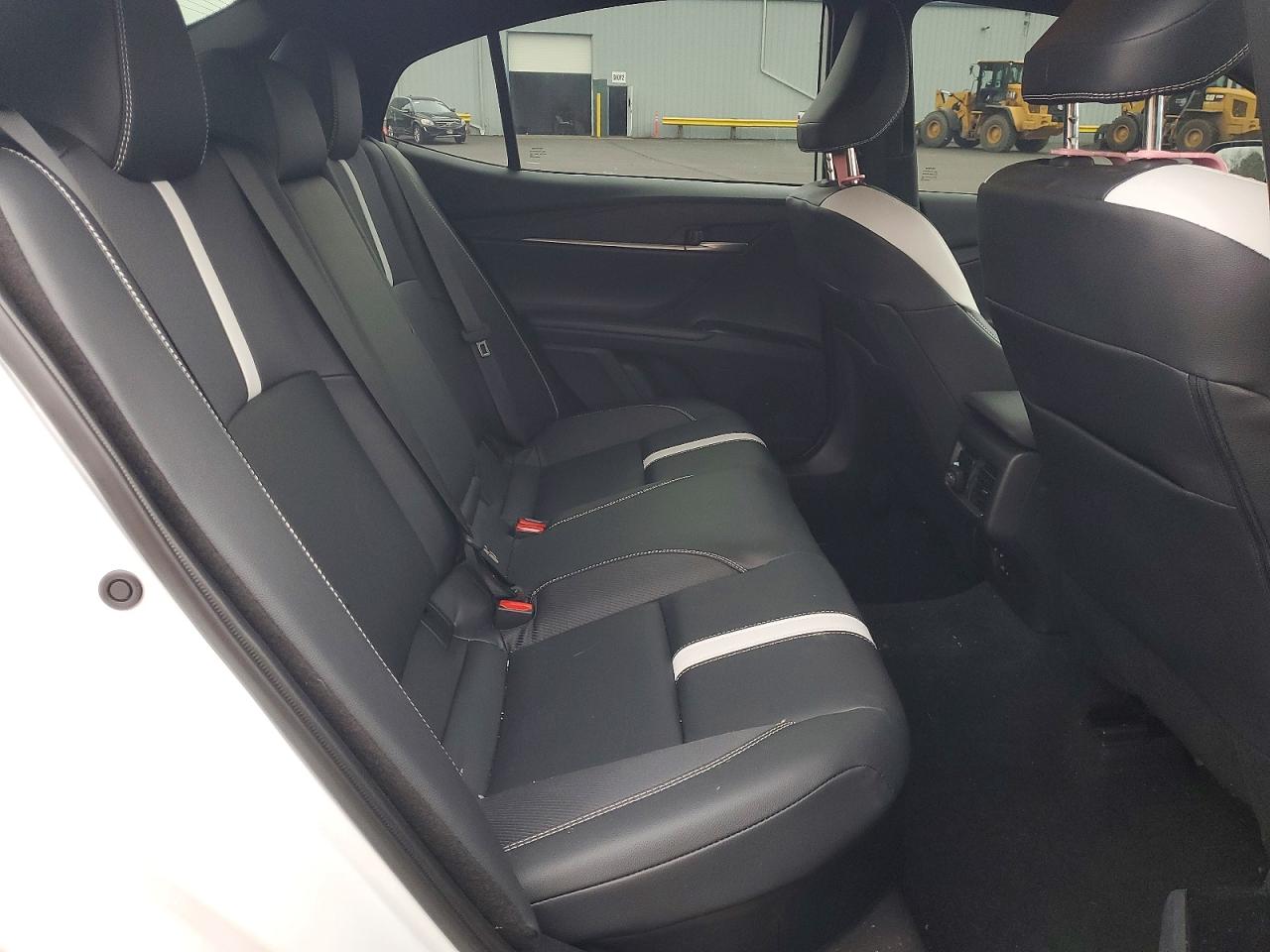 2025 TOYOTA CAMRY SE photo 10