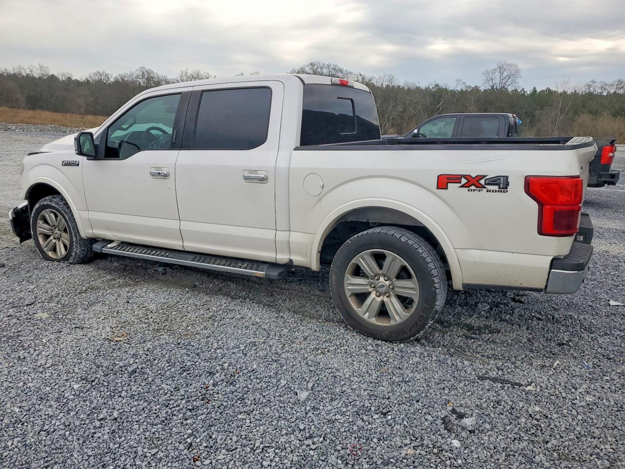 2018 FORD F150 SUPERCREW photo 2