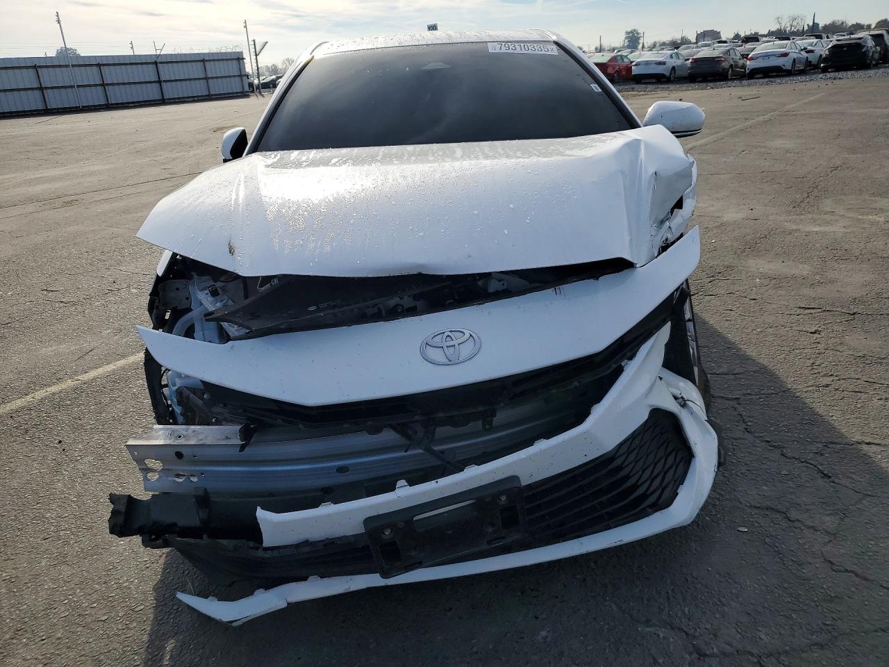 2025 TOYOTA CAMRY LE photo 13