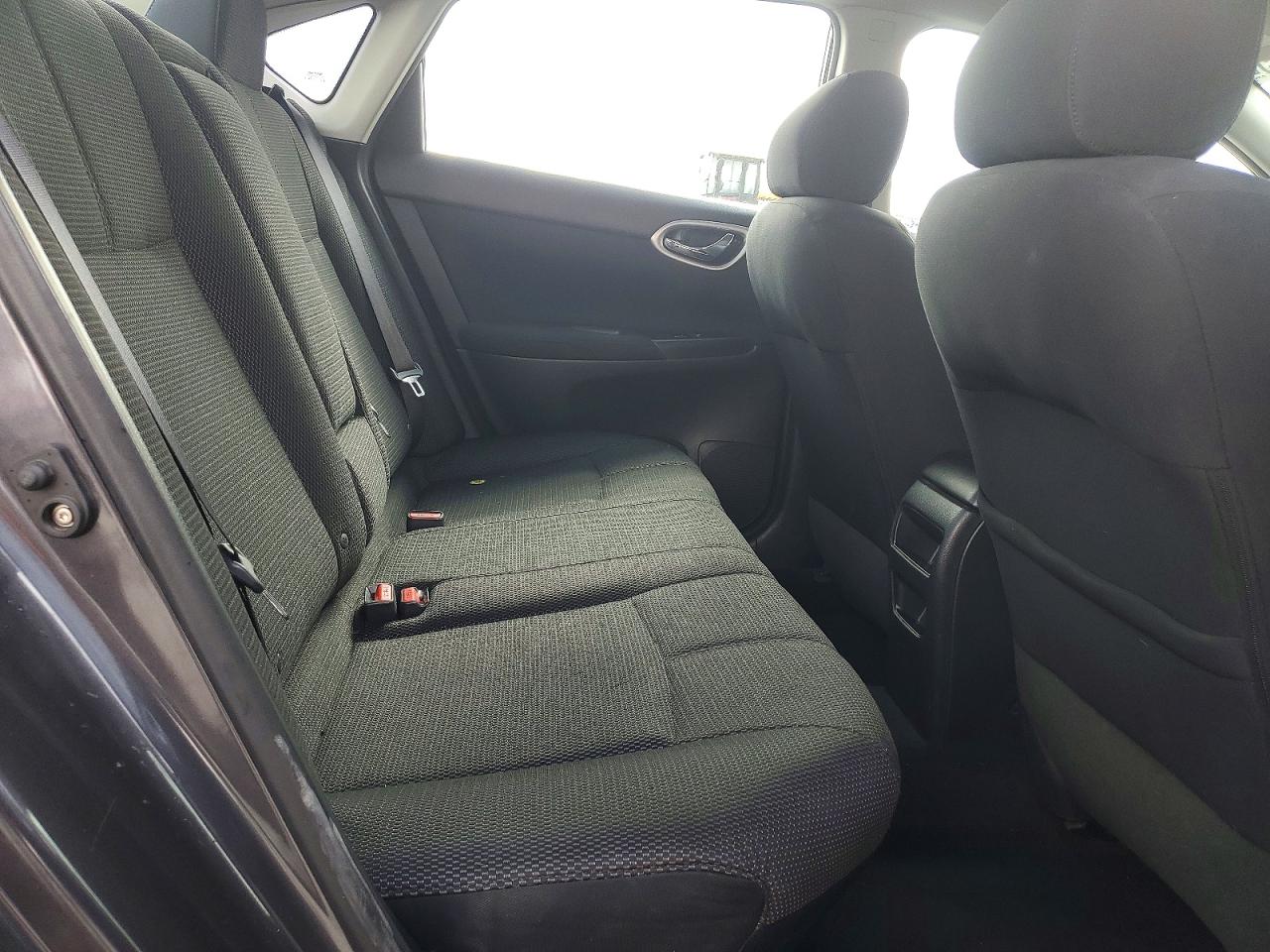 2013 NISSAN SENTRA S photo 10