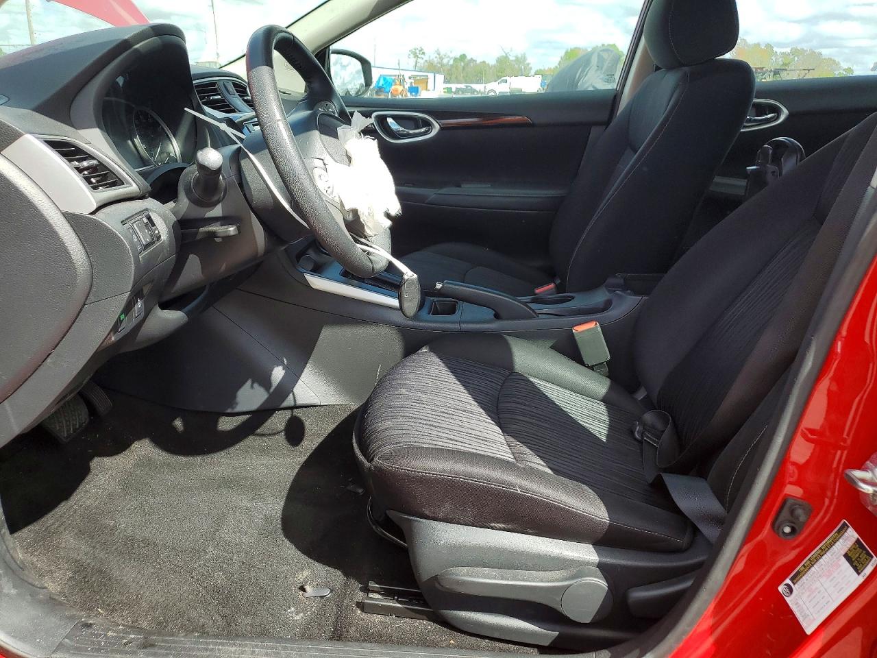2019 NISSAN SENTRA SV photo 13