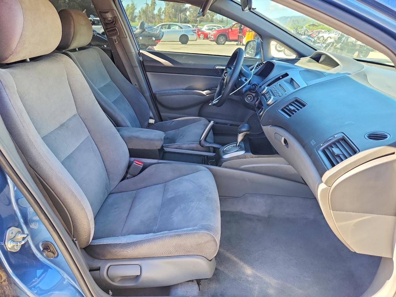 2006 HONDA CIVIC LX photo 7