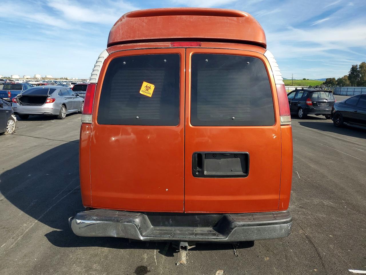 1999 GMC SAVANA RV G1500 photo 6