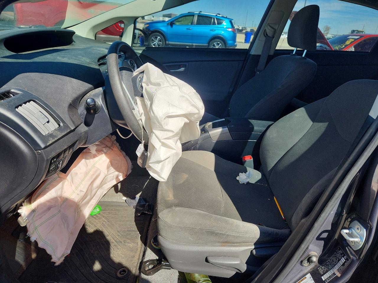 2012 TOYOTA PRIUS THREE photo 19