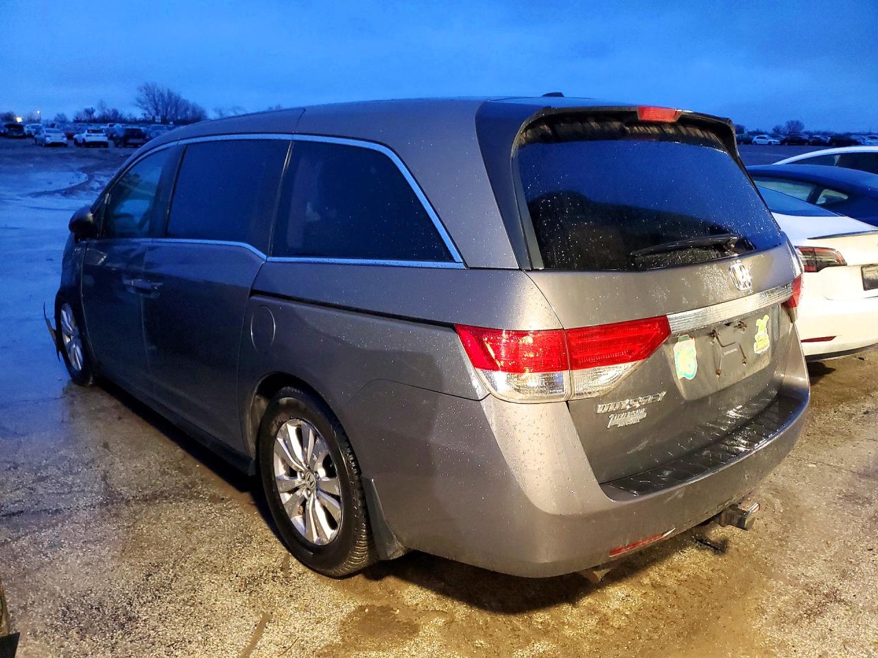 2016 HONDA ODYSSEY EXL photo 4