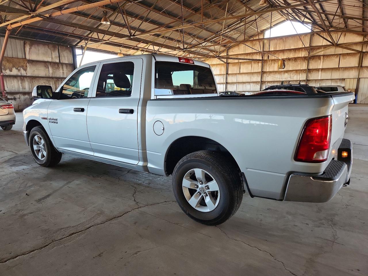 2017 RAM 1500 photo 4