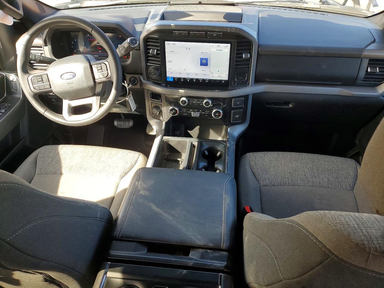 2024 FORD F150 XLT photo 15