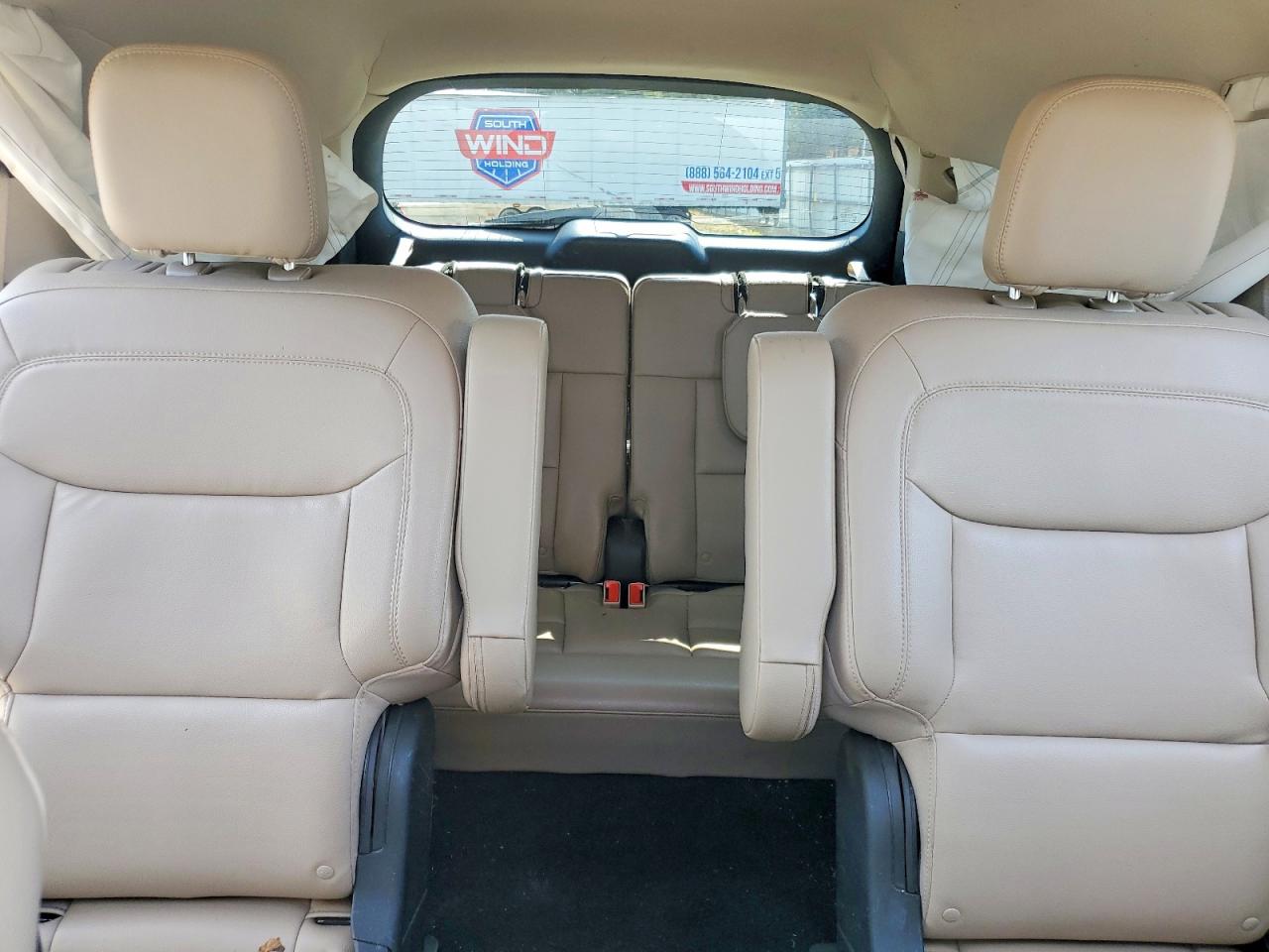 2020 FORD EXPLORER XLT photo 28