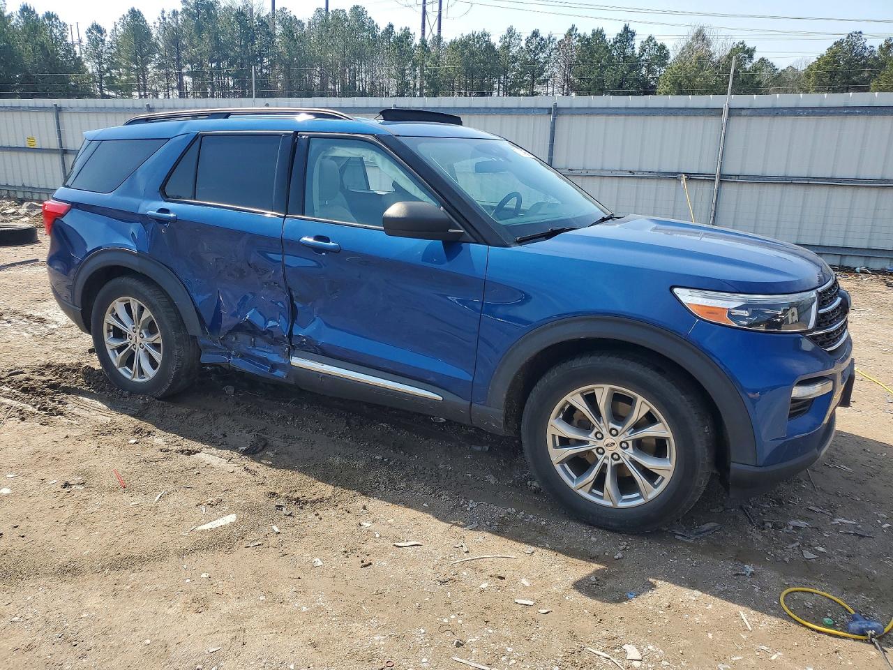 2020 FORD EXPLORER XLT photo 10
