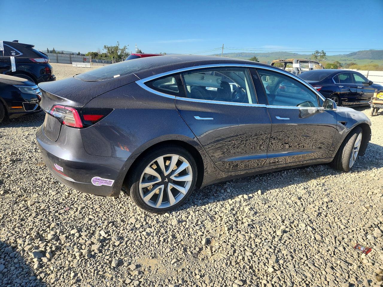 2018 TESLA MODEL 3 photo 3