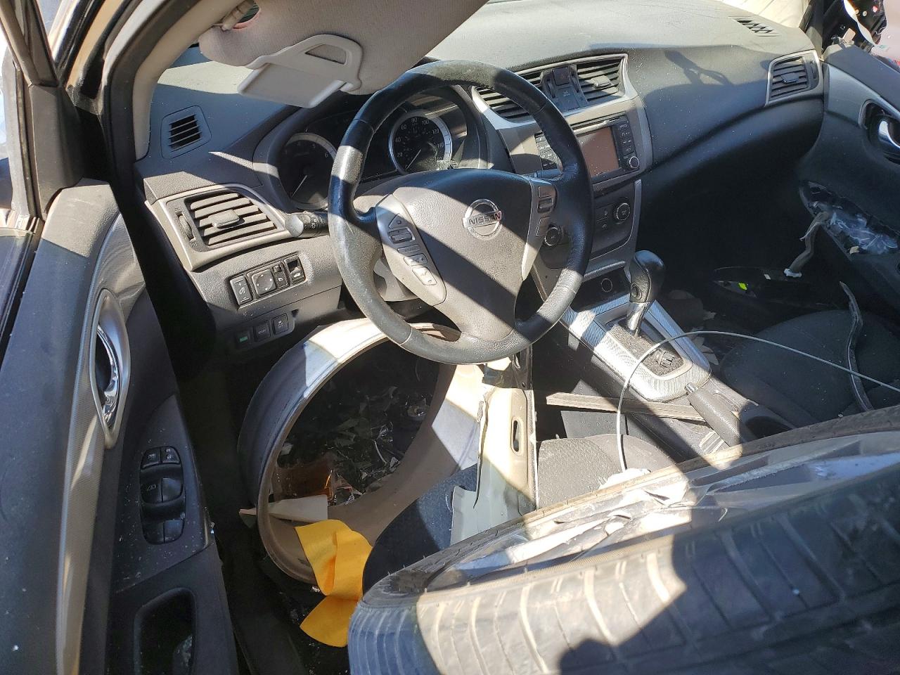 2014 NISSAN SENTRA SR photo 15