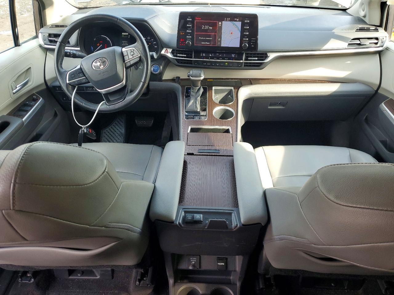 2022 TOYOTA SIENNA XLE 7-PASSENGER photo 15