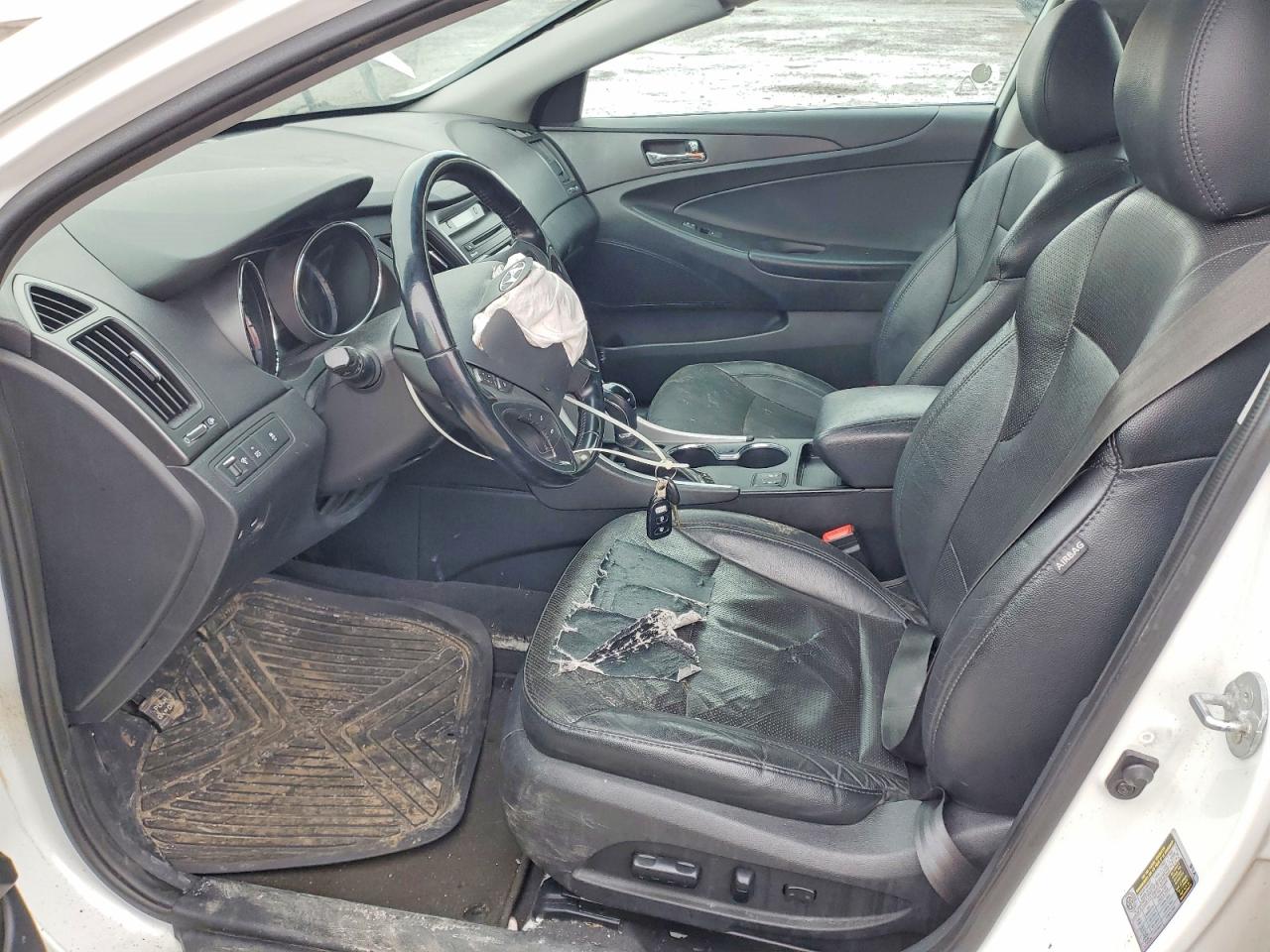 2014 HYUNDAI SONATA SE photo 7