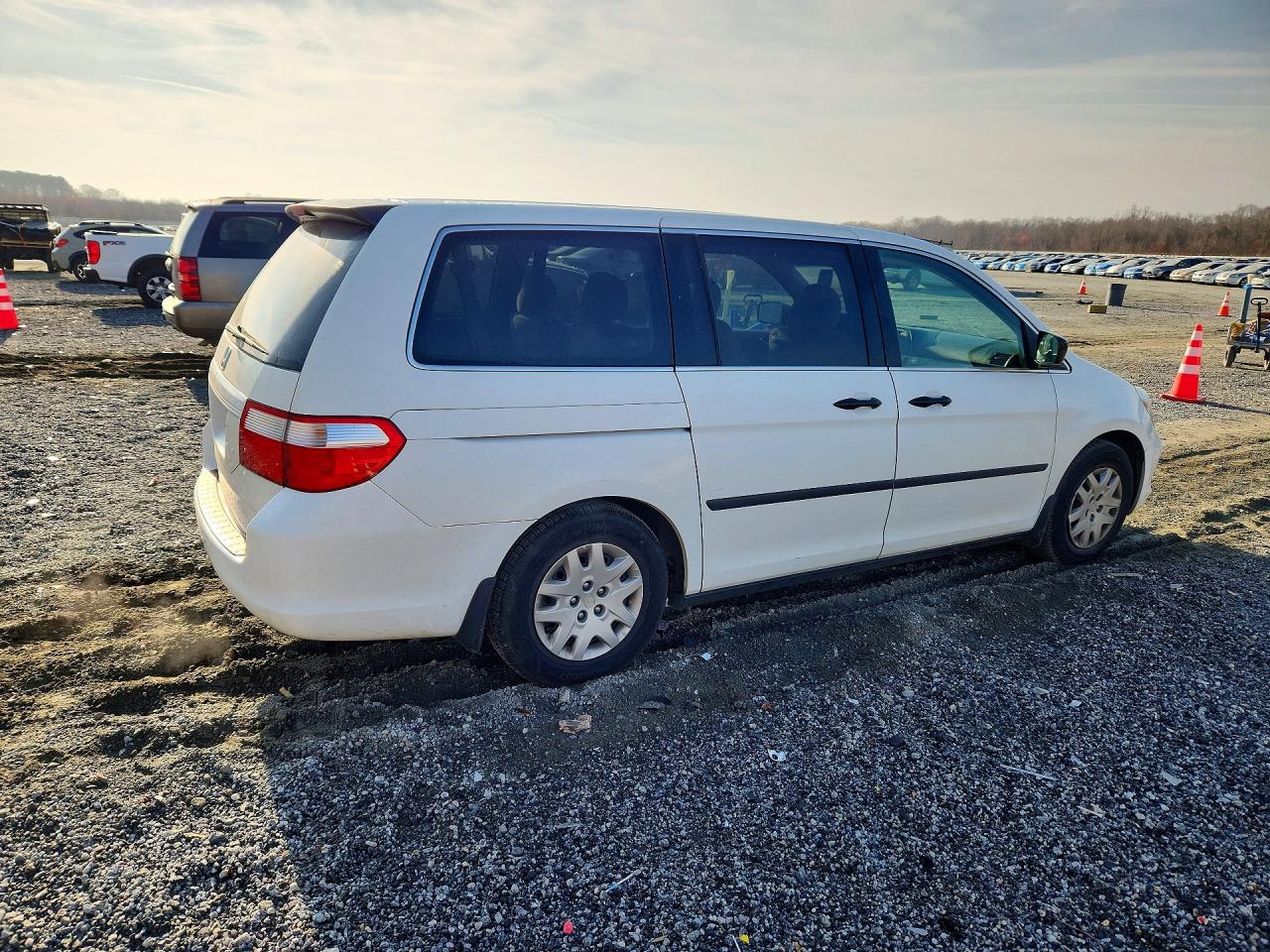 2007 HONDA ODYSSEY LX photo 3